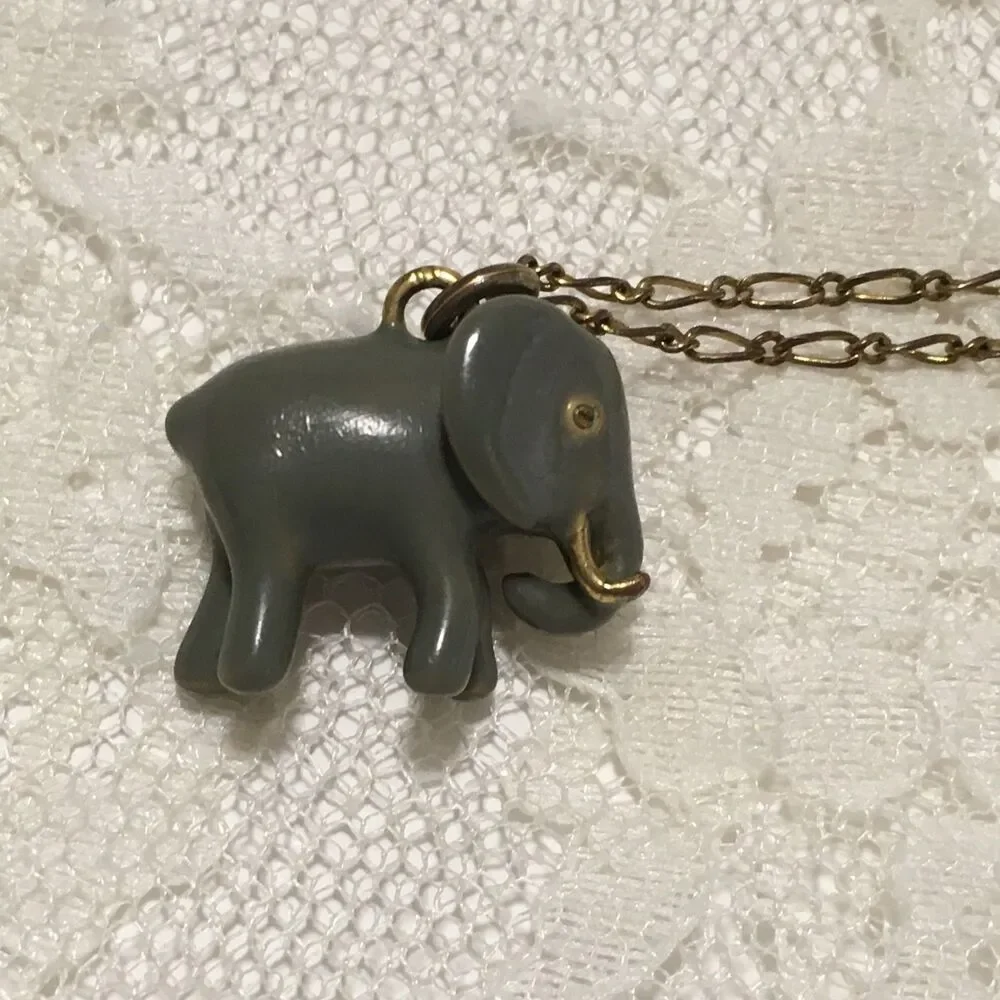 J.Crew Gray Enamel Elephant Charm Pendant Necklace Gold Tone apprx 25